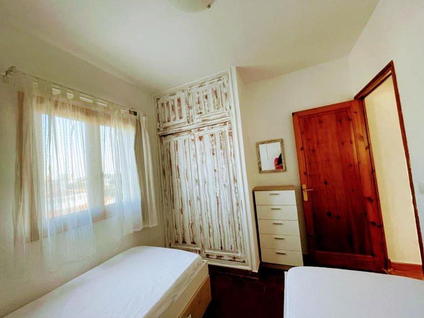 Precioso Apartamento Residencial Con Piscina Cala En Porter  Buitenkant foto